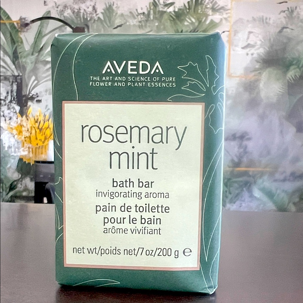 AVEDA Rosemary Mint Bath Bar - Refreshing Green
